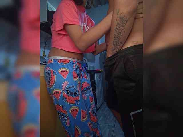 Kingofqueen23 webcam