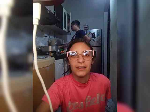 Kingofqueen23 webcam