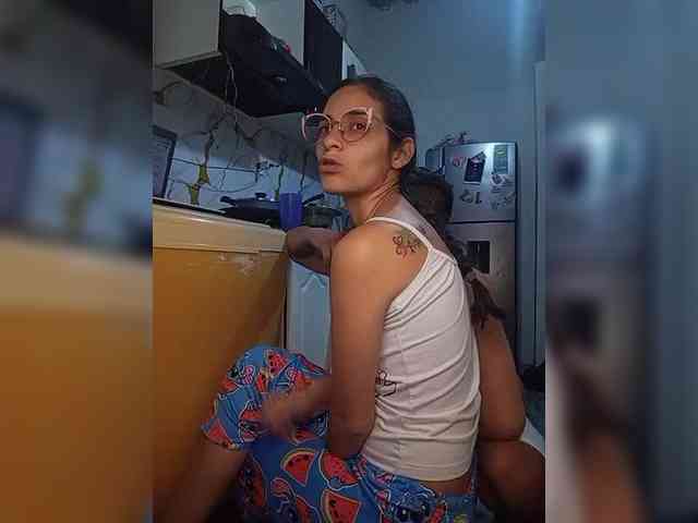 Kingofqueen23 webcam