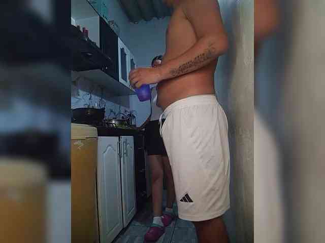 Kingofqueen23 webcam