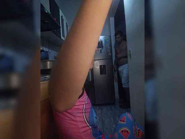 Kingofqueen23 webcam