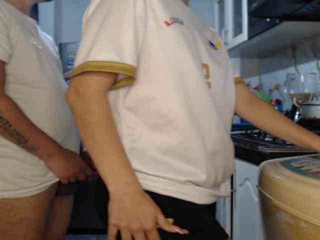 Kingofqueen23 webcam