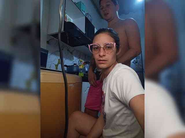 Kingofqueen23 webcam