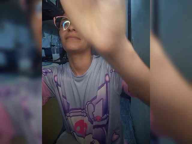 Kingofqueen23