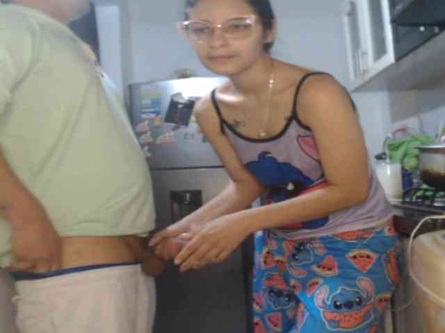 Kingofqueen23 webcam