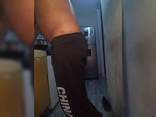 Kingofqueen23 webcam