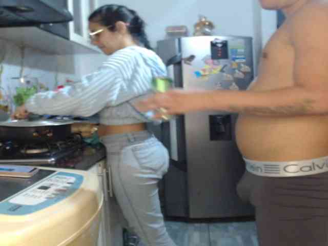 Kingofqueen23 webcam