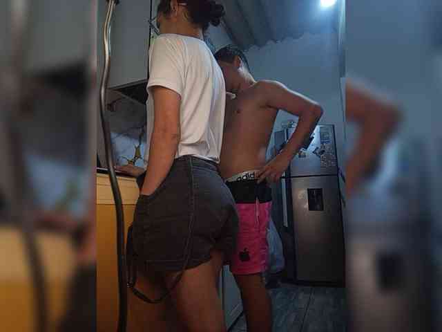 Kingofqueen23 webcam
