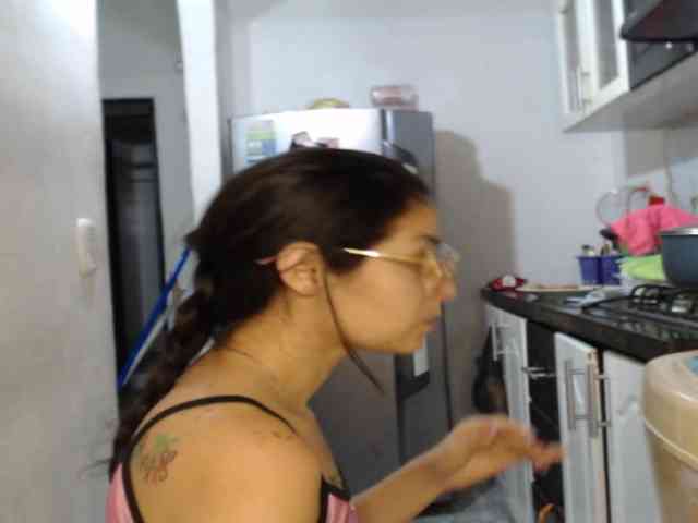 Kingofqueen23 webcam
