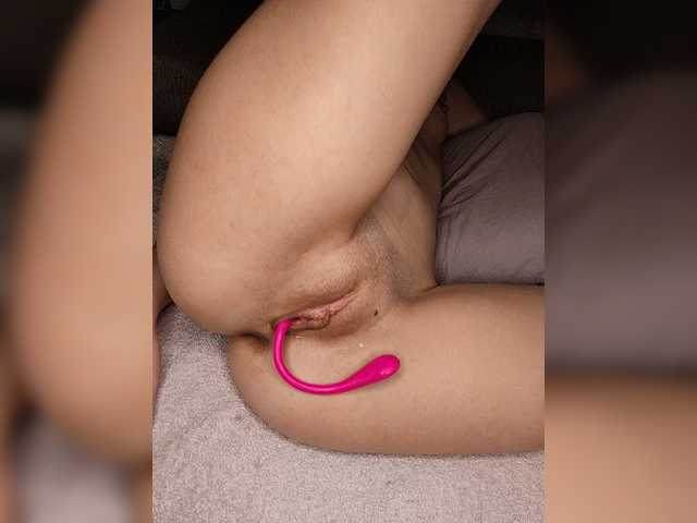 Kurkuma235 live cam on BongaCams