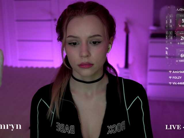 fymryn, en directo ahora en BongaCams