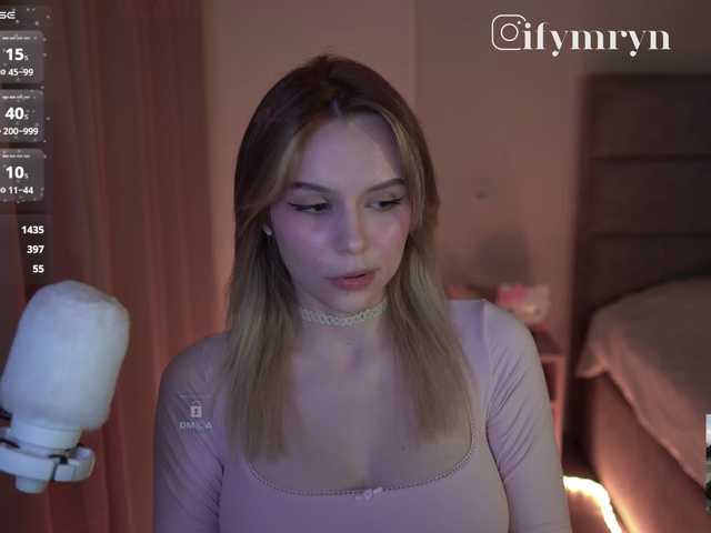 fymryn live cam on BongaCams
