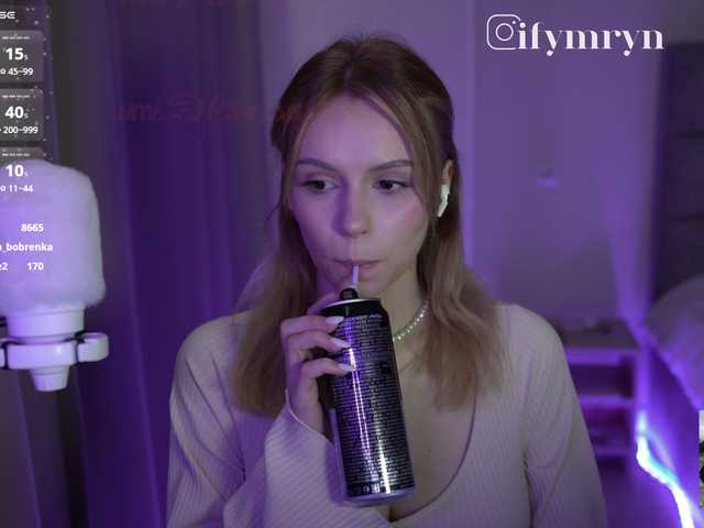 fymryn live cam on BongaCams
