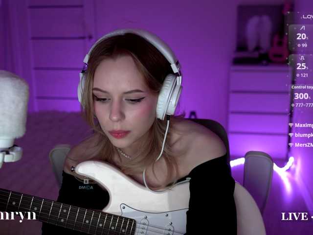 fymryn live cam on BongaCams