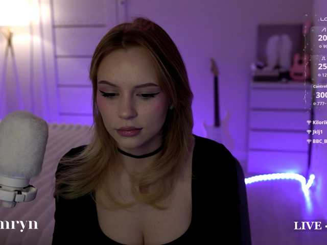 fymryn live cam on BongaCams