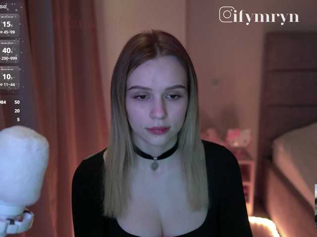 fymryn live cam on BongaCams