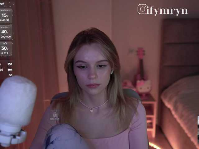 fymryn live cam on BongaCams