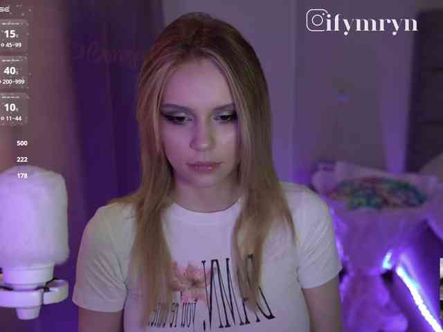 fymryn Sex Cam Show