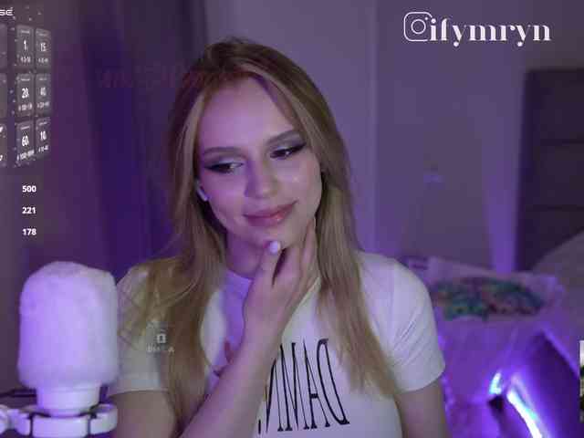 fymryn Sex Cam Show