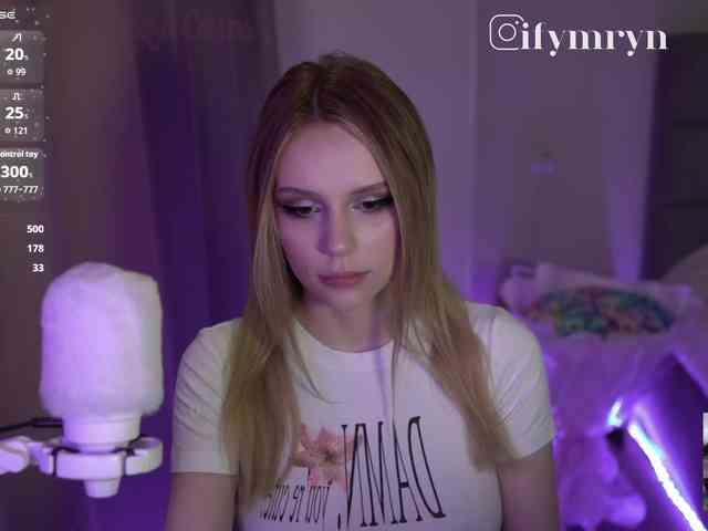 fymryn Sex Cam Show