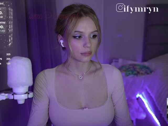 fymryn Sex Cam Show