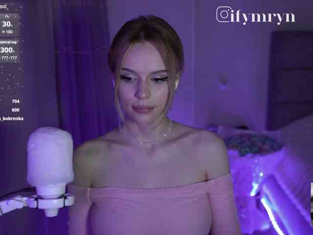fymryn Sex Cam Show