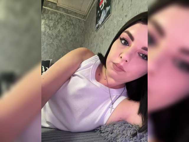 Nata17-1 live cam on BongaCams
