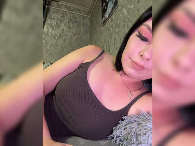 Nata17-1 live cam on BongaCams