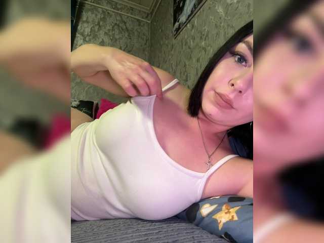 Nata17-1 live cam on BongaCams