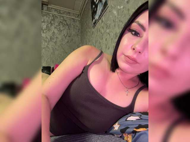Nata17-1 live cam on BongaCams