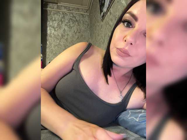 Nata17-1 live cam on BongaCams