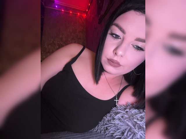 Nata17-1 live cam on BongaCams