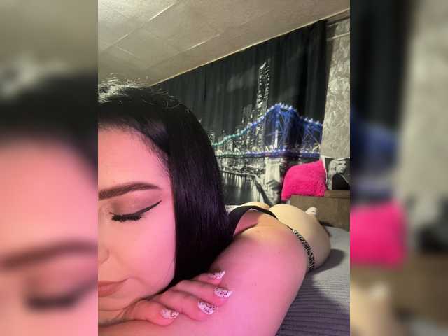 Nata17-1 live cam on BongaCams