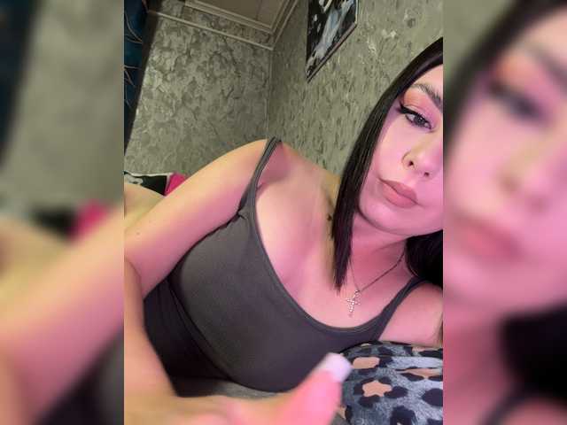 Nata17-1 live cam on BongaCams