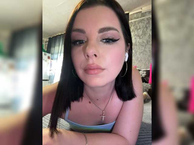 Nata17-1 live cam on BongaCams