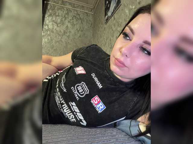 Nata17-1 live cam on BongaCams