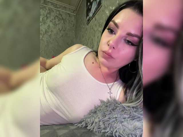 Nata17-1's BongaCams show and profile