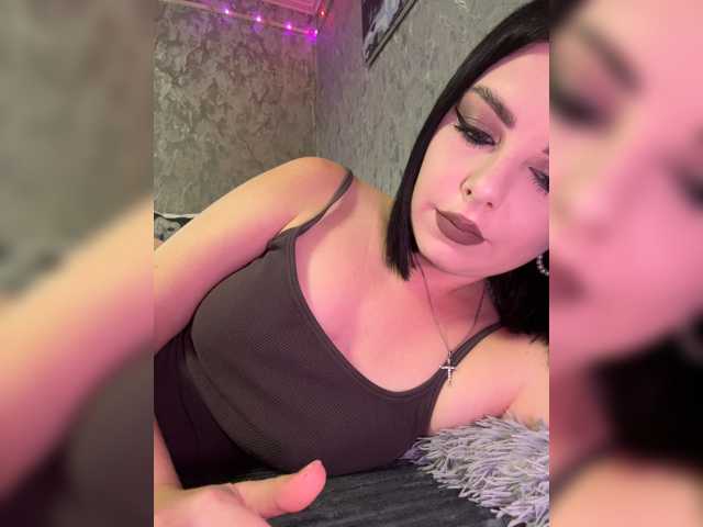 Nata17-1 live cam on BongaCams