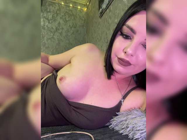 Nata17-1 live cam on BongaCams