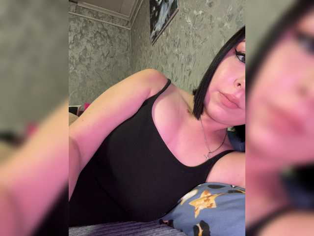 Nata17-1 live cam on BongaCams
