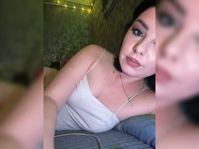 Nata17-1 live cam on BongaCams