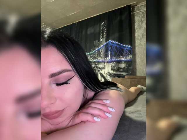 Nata17-1's BongaCams show and profile