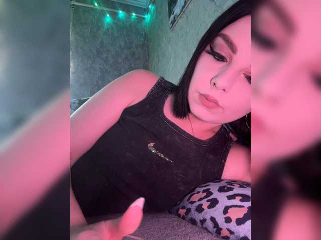 Nata17-1 live cam on BongaCams