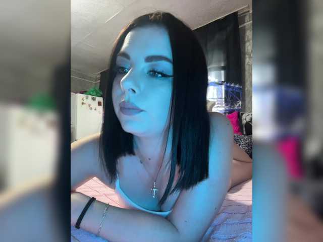Nata17-1 live cam on BongaCams