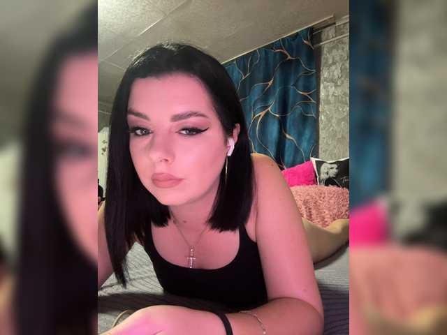 Nata17-1 live cam on BongaCams