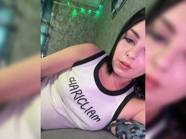 Nata17-1 live cam on BongaCams