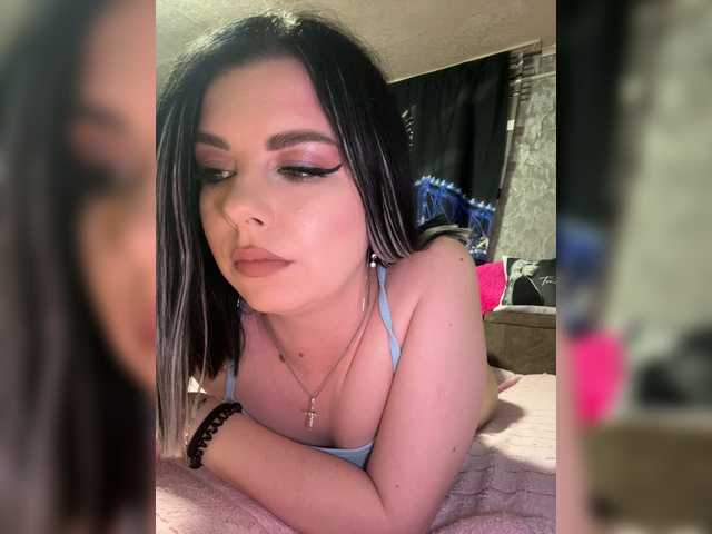 Profile and Statistics for Nata17-1 on BongaCams