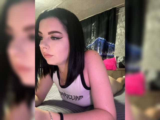 Nata17-1 live cam on BongaCams