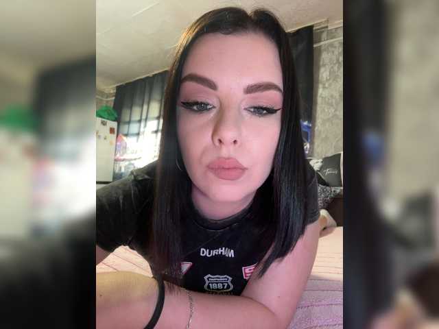 Nata17-1 live cam on BongaCams