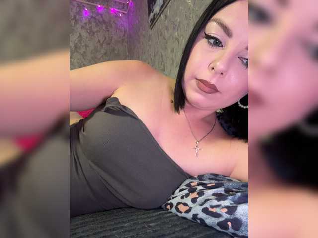 Nata17-1 live cam on BongaCams